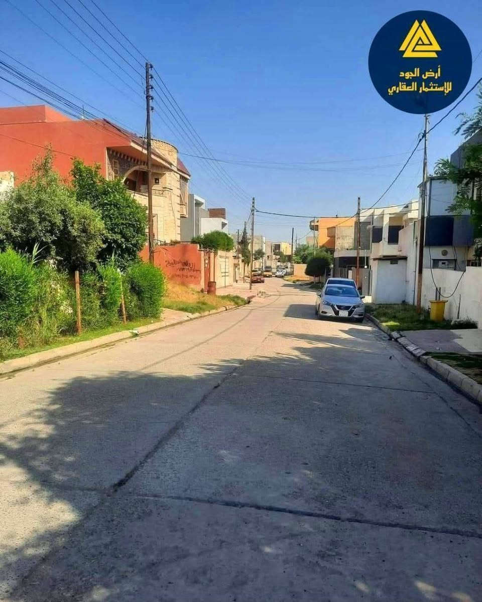 🚩 أرض للبيع في حي العربي ( جابر بن حيان ) قرب كنيسة ديركوركيس ومدرسة الأوائل الأهلية
1️⃣ المساحة 280 متر __ الواجهة 10 متر 
2️⃣ الأرض تقع على شارع تبليط بعرض 12 متر
3️⃣ الأرض تبعد 50 متر عن السايدين الرئيسية
4️⃣ سند طابو الزهور ملك صرف سكني

✳ الأسعار موجودة في قناتنا على التيليكرام

https://t.me/jood_office  👈
 
⚠️ للإستفسار يرجى مراسلة صفحتنا ماسنجر أو واتساب أو زيارة موقعنا في حي العربي السايدين الوسطية المقابلة لمعمل الألبان أو الإتصال على الأرقام التالية

***********

🚩 لا تنسوا متابعة صفحة المكتب لتصلكم أجدد العروض العقارية في مدينة الموصل مع الأسعااار حصراً لدينا فقط

⚠️ نستقبل عروضكم العقارية على الماسنجر أو الواتساب

✳ رابط صفحتنا عالإنستاكرام

https://instagram.com/jood.office?utm_source=qr&igshid=MzNlNGNkZWQ4Mg%3D%3D
