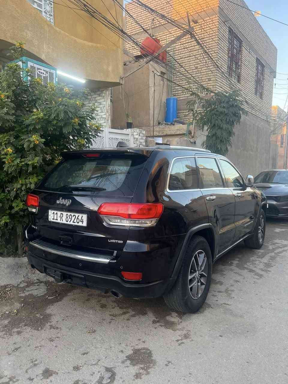 سلام عليكم جيب موديل 14 فول مواصفات الي عندة جارجر مراوس يتفضل مكاني كربلاء ***********
