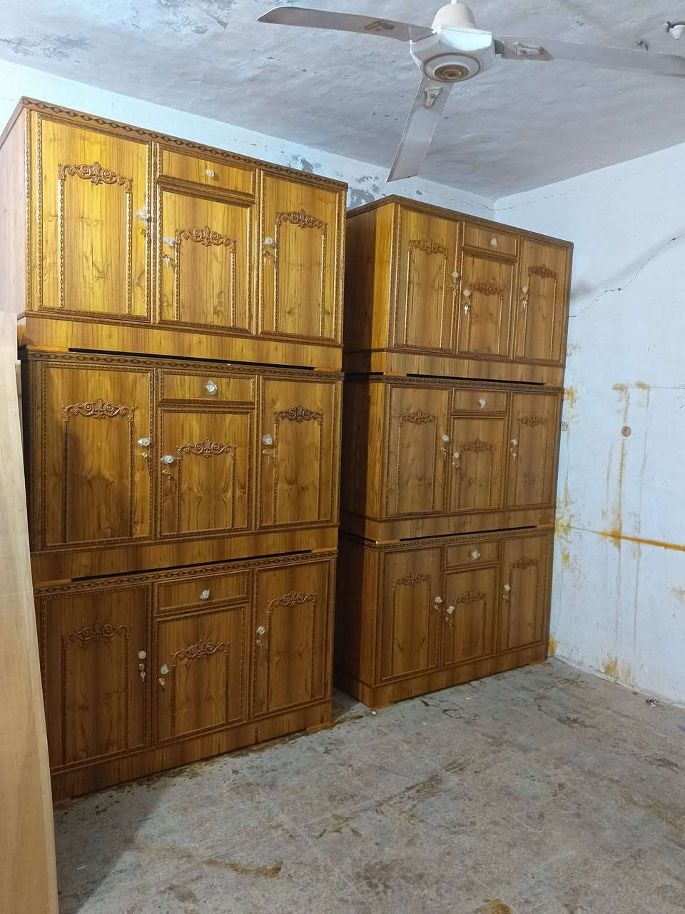 يا الله
كل ما هو جديد تجدونه في معرض ونجارة الربح البسيط 
يتوفر لدينا بوفيات جميع لموديلات ولقياسات 
موجود خفيف . وسط. ثكيل .تزكام درجه اولى ضمان 5سنوات 
لقياسات 
1متر 
120متر وعشرين 
150متر ونص
170متر وسبعين 
2متر
2.5مترين ونص 
3متر 
جميع لموديلات ولقياسات 
ولسعار كلش حلوه ومناسبهه 
ويوجد توصيل مجانا 
لعنوان واسط كوت حي جهاد شارع النجاجير 
معرض ونجارة الربح البسيط 
للاستفسار الاتصال على الرقم ***********
