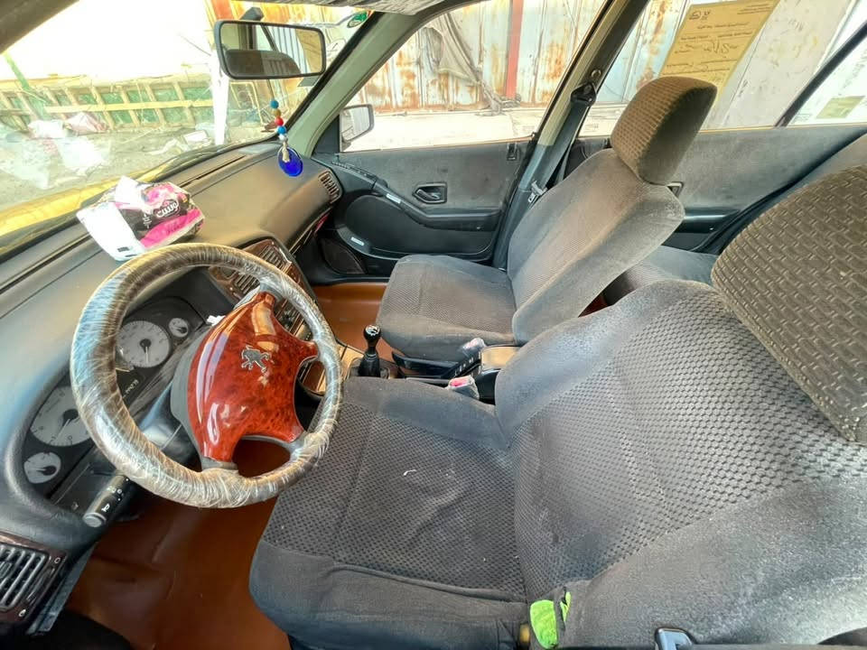 بيجو بارص٢٠١٥ تخم تاير خط ابيضّ جديد تبريد ثلج بيها صبغ بنيد اثر جراد وربع من باب الوره السايق غيرهن مكفوله مكانها بغداد مدينه الصدر السعر ٤٥ بيها مجال قليل رقم الهاتف واتساب فقط ‭***********‬
