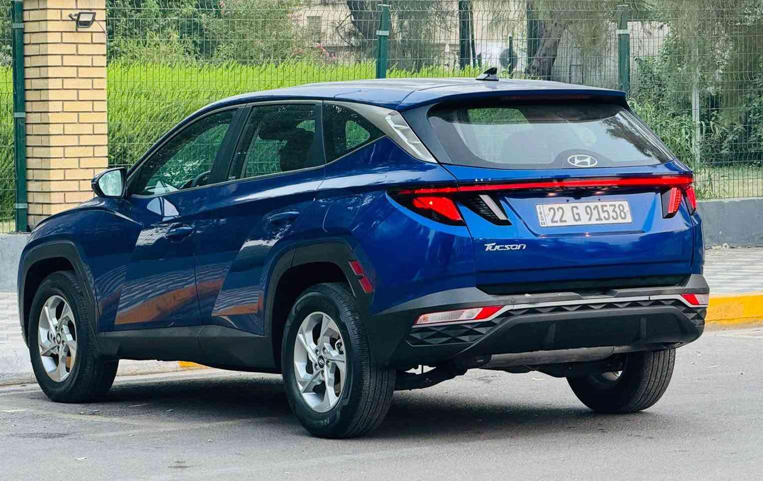 هونداي توسان 2022. محرك 2500. ماشيه 37. رادار امامي وبل مري. اوتو بريك سياره جاهزه. وجديد
بيه نص قبغ جنطه صبغ فقط. 
بغداد - كاظميه 
***********☎️حسنين بغداد, العراق
