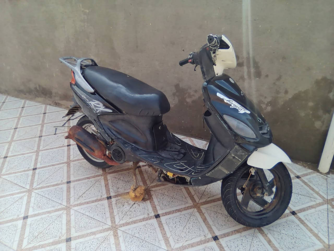 السلام عليكم دولفين للبيع نكره هندر شلعه ومعدل فول 
السعر خاص


**إذا كنت صاحب هذا الإعلان وتريد حذفه لأي سبب، رجاءا أرسل رسالة إلى الدعم الفني**