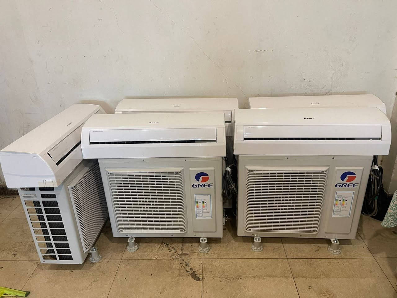 سبالت للبيع طن نص ***********
