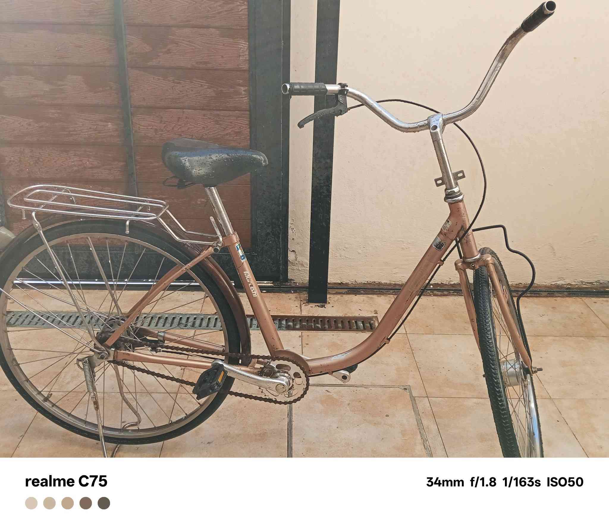 الرقم *********** العنوان الكريعات
بايسكلات همر وبناتي يابانيات  السعر  البناتي 40وبي مجال.السعر  الهمر 90وبي مجال # الرقم ***********
