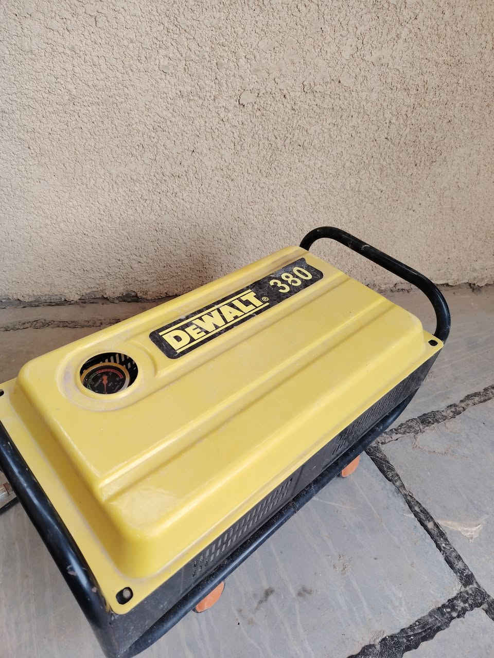 سلام عليكم فاره غسل كامله مستعمله جدا جدا قليل سعر ٩٠ الف وبيها مجال


**إذا كنت صاحب هذا الإعلان وتريد حذفه لأي سبب، رجاءا أرسل رسالة إلى الدعم الفني**