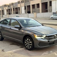 ڤۆلکسواگن جيتا  2024  مواسه فات S  شاشه كاميرا رادار بريك به سمه  گيچ ...