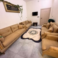 كنبة تركي • نظيف • قابل تفاوض