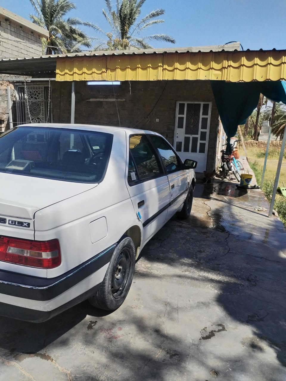 السلام عليكم بيجو مديل 2011 محرك كير خير من الله لا تبخير ولا تنقيص السيارة بسمي تحويل ثاني يوم كهرباء كلها شغالة لايت زنون صدر ومشط ستيرن جديد غرفة نضيفة مكاني بغداد التاجي السعر 45 وبيه مجال للاستفسار *********** واتساب وللاتصال ***********
