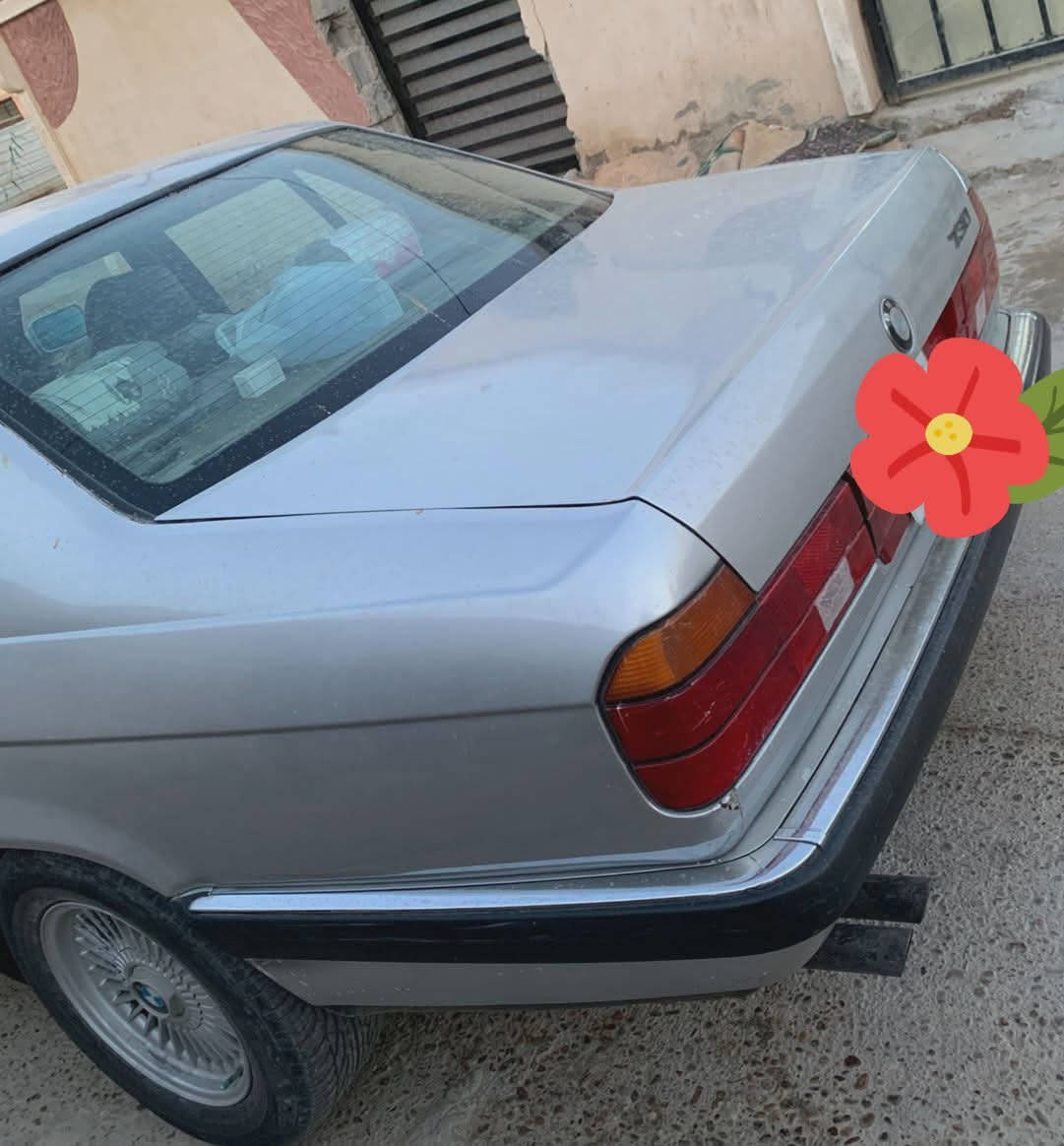 بي ام موديل ٩٠ حجم ٧٣٠ رقم بغداد سنويه الى ٢٨ محرك كير كفاله داخل جيد تبريد شغال قطعتين شرط المكان صويره ت*********** سعر ٤٥ وبيه مجال للطيبين الموشراي لايكسر حلال الناس خل يعبر المنشور
