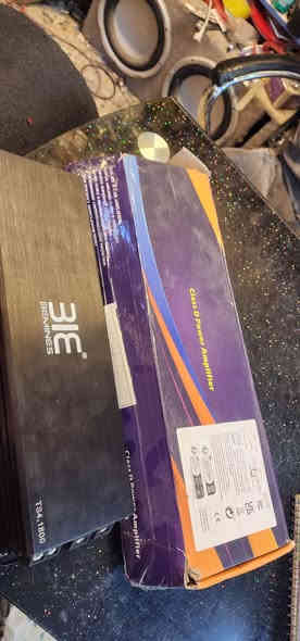 سلام عليكم
امبلي فاير ماركة بيمنز دجتل حديث مونو بلوك للدمامات القوية 
يوصل لل 1500 RMS متوفر انواع واشكال الامبلي فاير جديد وبالة اصلي  مكاني الدورة حي الصحة متوفر توصيل 
 *********** & ***********
