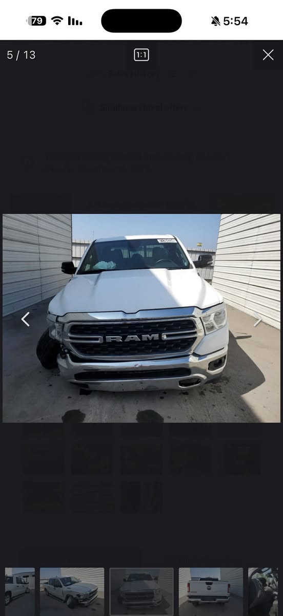 دوج رام 2023بك هورن بدي قصير باب طويل تنفس طبيعي محرك 8بيع او مراوس فقط بس هذ ضررها ماشية 18الف بيع او مراوس ***********مكاني ديالى
