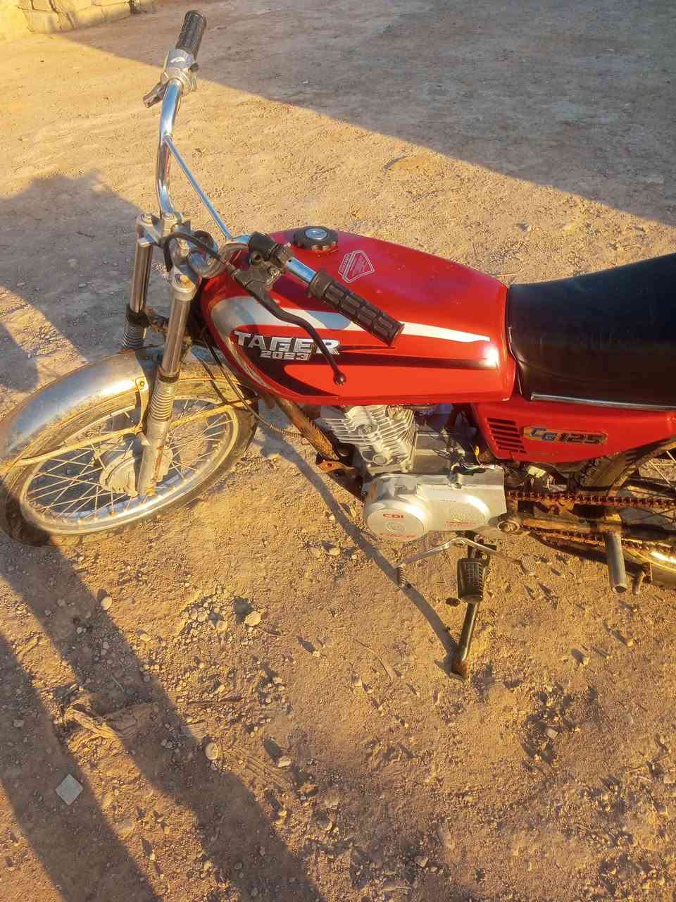 اسلامو عليكم شباب عدي هذه المطور  لل بيع والله لو ممتوزي فله ابيعو    مطور مكينه 2020لل بيع   مكاني موصل غوسيات  السعر 280.وبي مجال بصيط.  تحياتي


**إذا كنت صاحب هذا الإعلان وتريد حذفه لأي سبب، رجاءا أرسل رسالة إلى الدعم الفني**