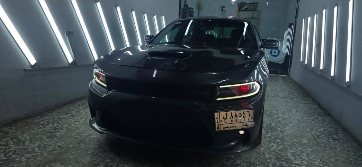 السلام عليكم ..
جارجر 2019 فول مواصفات  Sxt plus. حادثها بسيط فقط بنيد وشخط بجاملغ الايسر البنيد محدث SRT مكينه 3600 v6 كير حداديه كفاله تخم تاير  سياره مال جناي ومامشتغله خط ...    السياره بسمي وشرط التحويل .....

السعر 195 وبيها مجال 

 مكان السياره بابل المسيب. 

الاتصال .    ***********.
