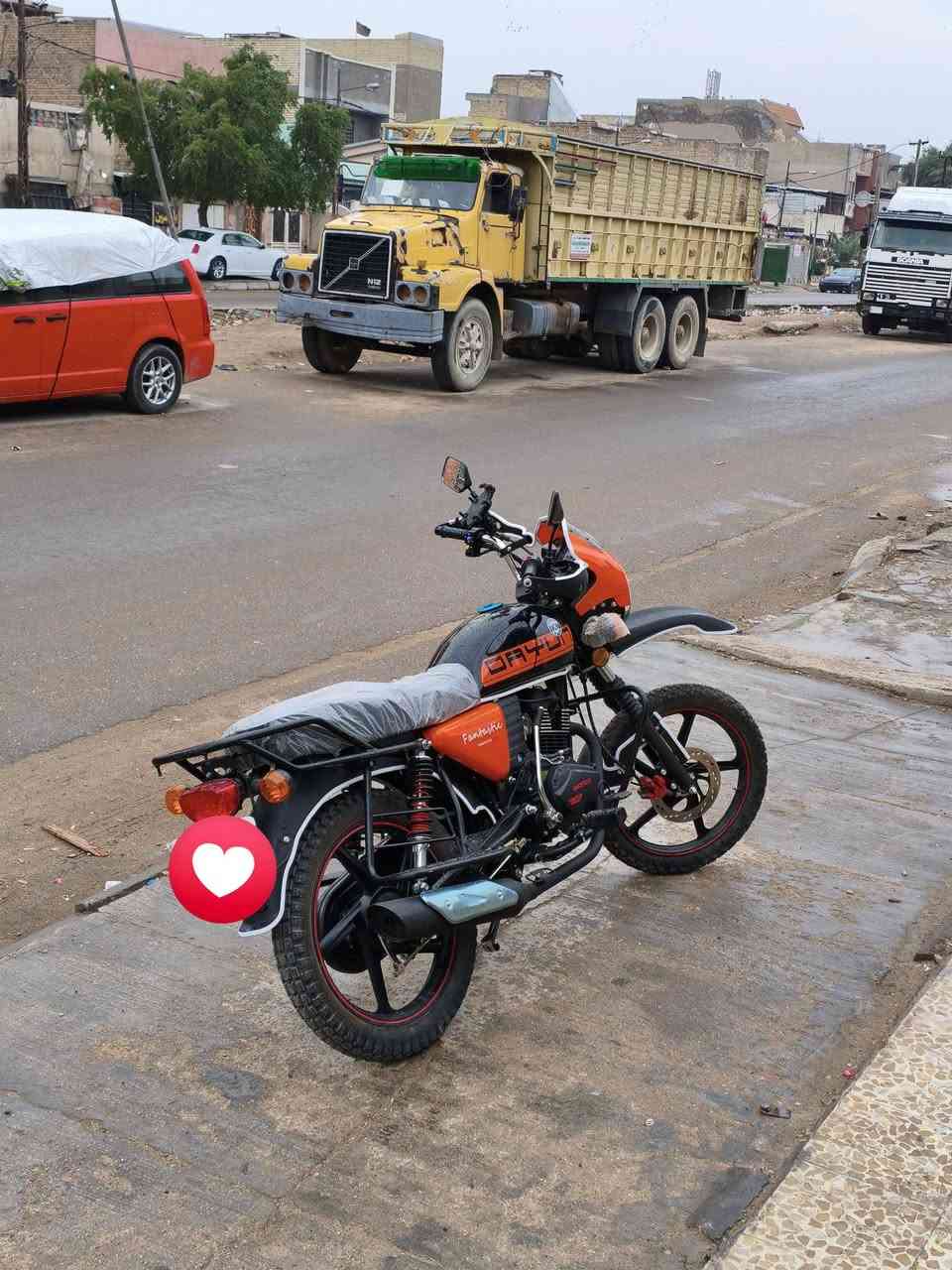 السلام عليكم دايوان جبلي موديل 25 مرقم بغداد رقم انكليزي تحويل ثاني يوم الدراجه  جديده ما صارلي هواي من اشتريتها المكان بغداد حي اور للاستفسار الاتصال على الرقم ***********
