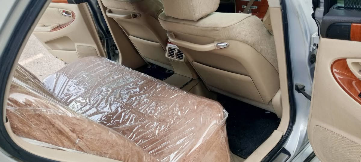 ماجێستا مووس مووس 2005 بێ بۆیاخ و دعم
5 دوگمەی قەبات مواسفات سلاید نیە ناو زەرد

ویل و تایە ی نە وتی لۆک 4  دەبڵی حورکراوە

ساڵۆنسای بۆری سپۆرتی لە سەرە  و تایبەتە

کامل سێرڤەری مەکینە ی کراوە و گاعی

 تێگیراوە و سوکانی بیلاد حیزەرانە
  
51 گەڵا و مجالێ کەم *********** سلێمانی
