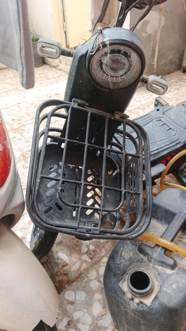 دراجه شحن للبيع نظيفة الاتصال على الرقم ***********
