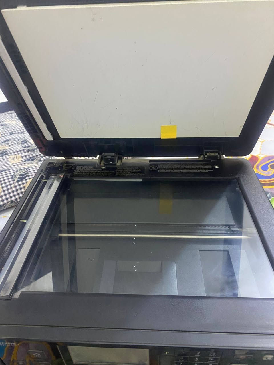 من رخصة صاحب البيج توجد لدي طابعة كانون عادية حبر نوعه ٧٣٧ للبيع مستخدمة وجديدة بنفس الوقت من يرغب بالشراء لاتصال *********** ابو احمد
