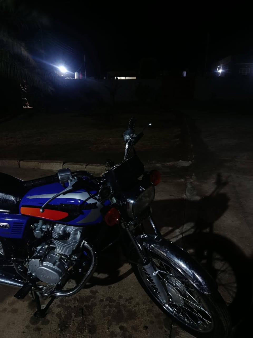 السلام عليكم دراجة للبيع اوراق سكنر 25صالهة 6اشهر من طلعت كفالة من طول لطول بعدهي جيس الدراجة ماطاختهة صبانة  مكاني شطرة سعر 725وبيها مجال رجا المايشتري لا يراسل. رقمي 
***********
