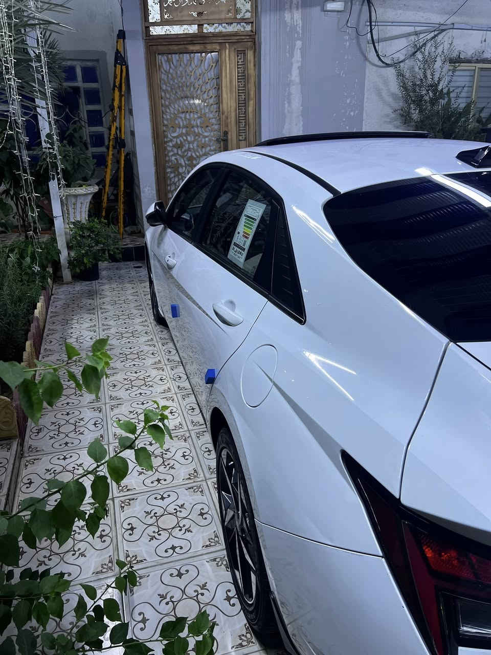 انترا خليجي كفاله بيه طخه بسيطه موديل ٢٠٢٣ فول موصفات رقم اربيل ماشيه ٤٥ محرك ١٦٠٠ سعر ١٦٠ 

***********

