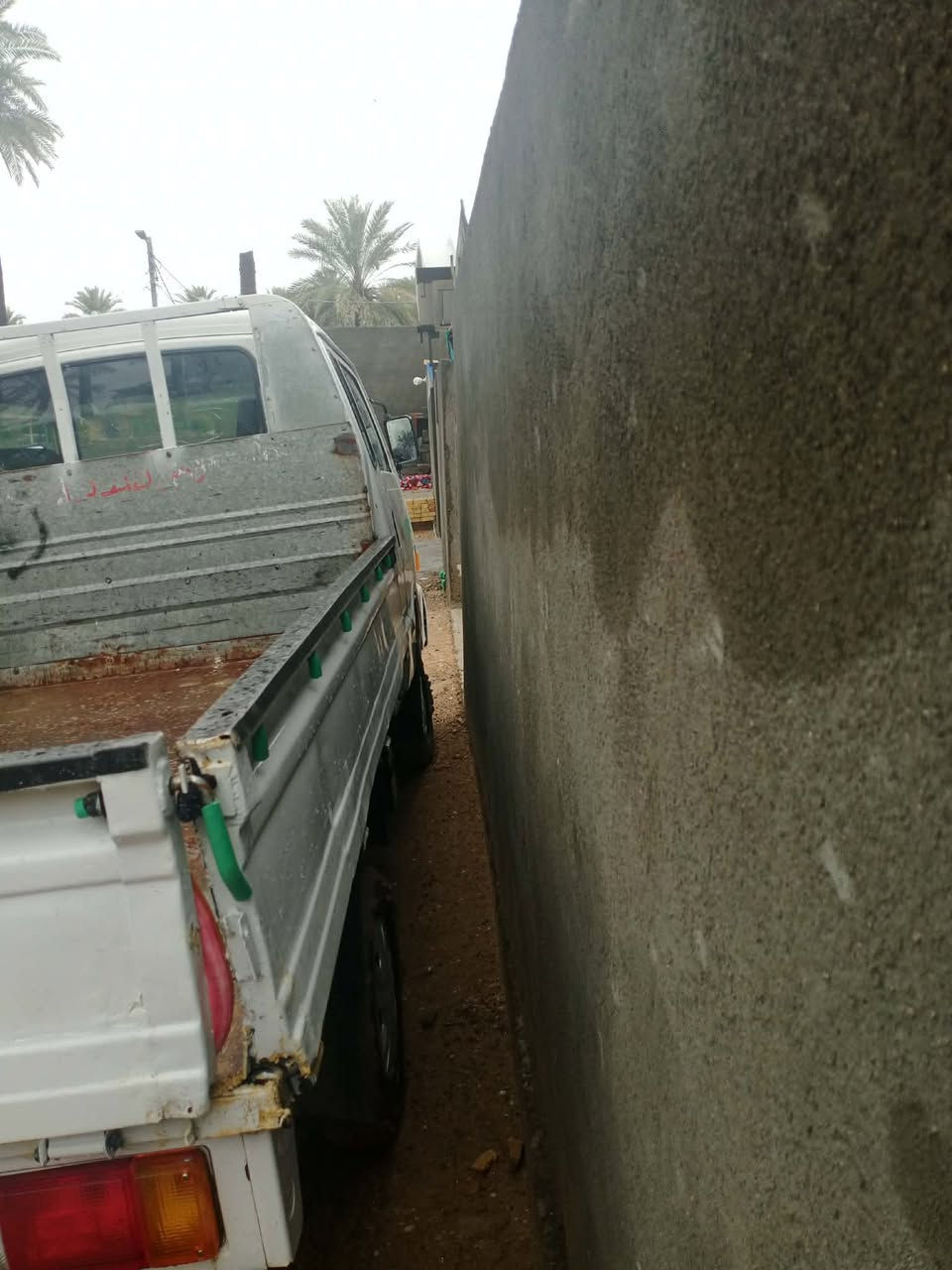 ألسلام عليكم كيه 93 /6 جنكال رقم بغداد أصفر سياره معمره وجاهزه من كلشي كير ومكينه وأكسل وشاصي دوشمه تغليف كاعيه وربع كهربائيات نفض من ألدعاميه للدعاميه لايت بك لايت أشاير ماسحات هورن باتري سلف جدد كيبلات تبديل تخم تاير. نواقصها ألباور ثكل عدي ورقم ألشاصي،ماواضح ألعنوان كربلاء. ألسعر45وبيها مجال
***********
