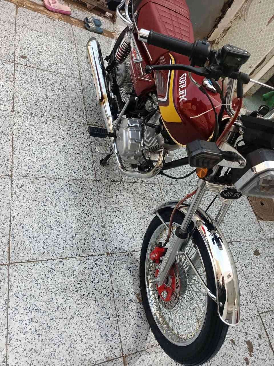 تايكر 2025صاله شهر ونص من نزله من الوكيل درجه مكفوله من زلخ 
اوراق سكنر 
سعر 750 
مكفوله من كلشي 
مكاني الدوانيه ام الخيل شارع عشرين 
***********
