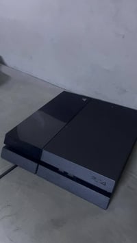 بلي فور • بلاي ستيشن 4 • Play4 • جهاز العاب • بلاي ستيشن مستعمل • بلاي...