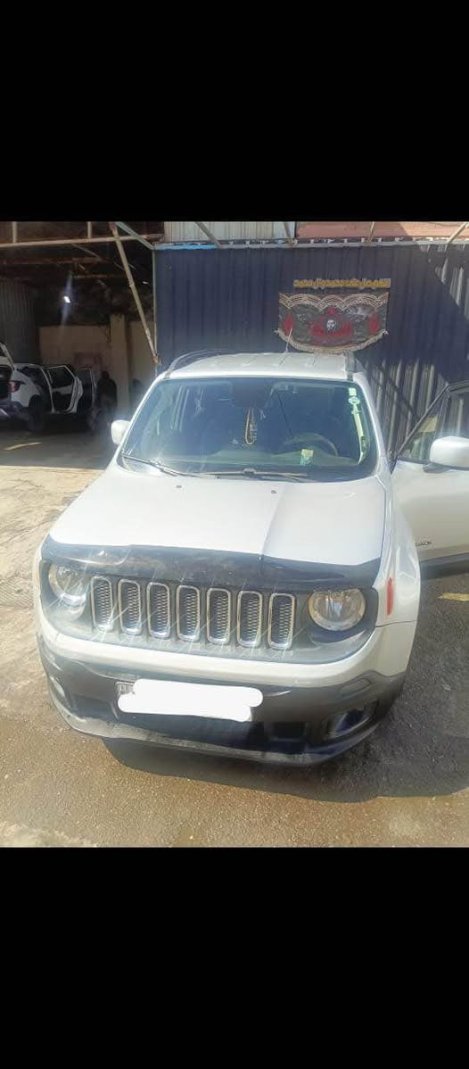 جيب رنكيد موديل ٢٠١٨ حادث بسيط جدا بدون ايرباك كما موضح بالصور رقم اربيل شرط التحويل
السعر المطلوب ١٠٩$ وبيهه مجال بسيط
للاستفسار الاتصال *********** بغداد, العراق
