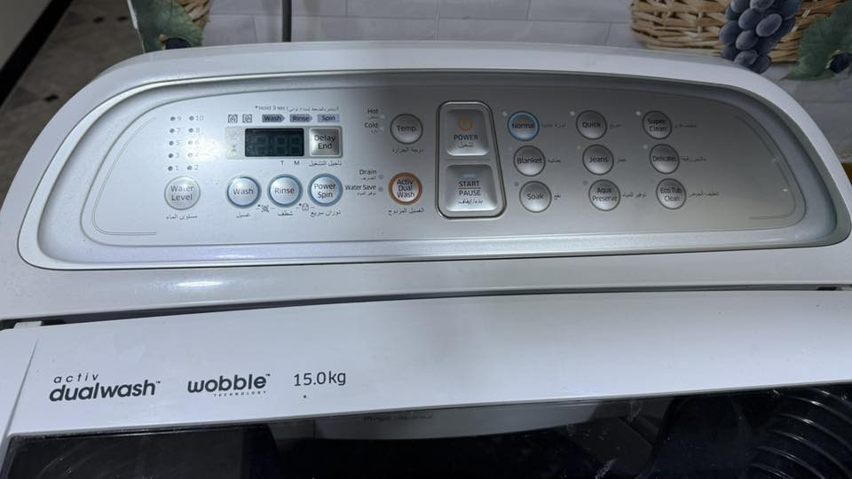 غسالة اوتوماتيك للبيع 15 كيلو نظيفه جداً وشغاله ومكفوله شرط الفحص
رايدها ب ٤٠٠وبيها مجال بسيط
للاستفسار مراسله واتس ***********
