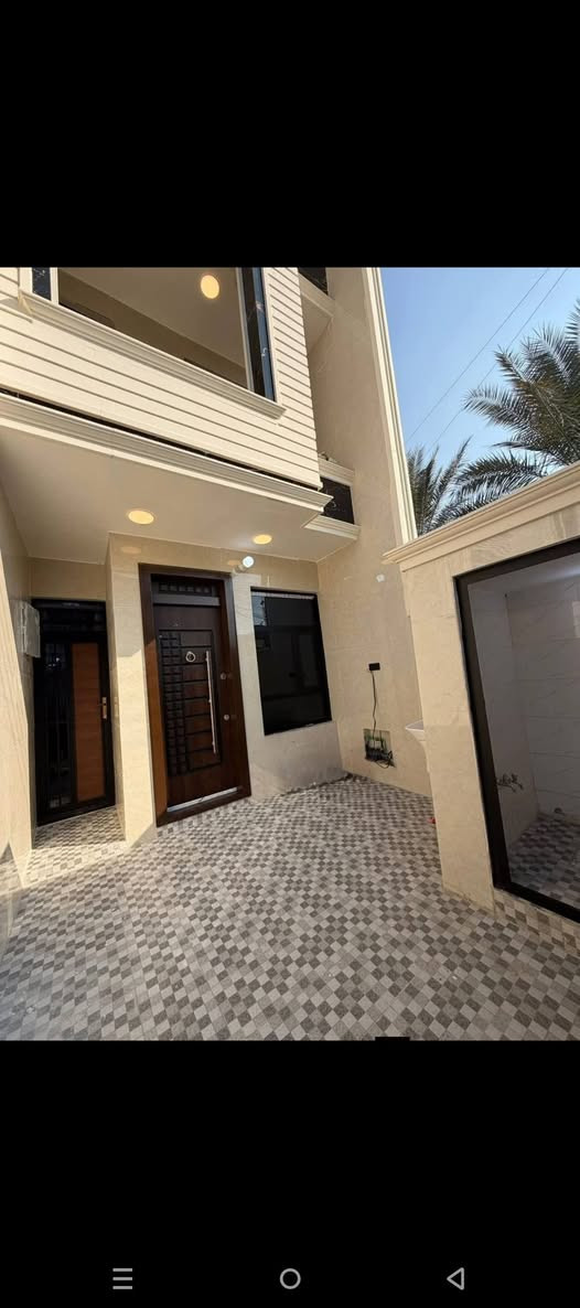 بيت للبيع مساحة ١٠٠متر حصرياً مكتب كليم الله للعقار ٣نوم وصاله ومطبخ وخدمات الشعب مقابل مطعم حجي عادل لاتصال ***********تابعني على صفحه ***********
