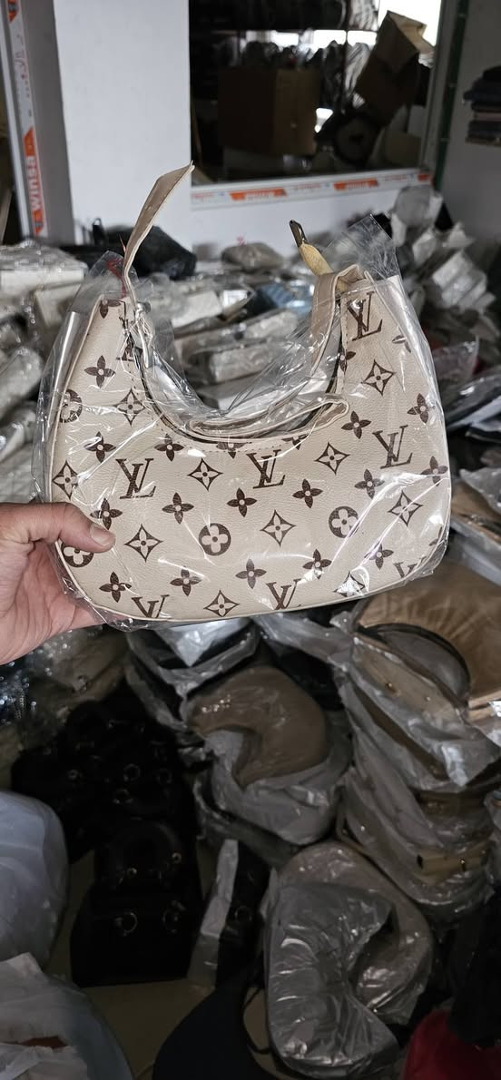 🛑تنزيلات هائلة يابلاش


**إذا كنت صاحب هذا الإعلان وتريد حذفه لأي سبب، رجاءا أرسل رسالة إلى الدعم الفني**