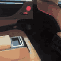 يوجد كت اناره لكزس es اخر قطعه يتكون من سلايد روف صاجات بيها لد بيانو ...