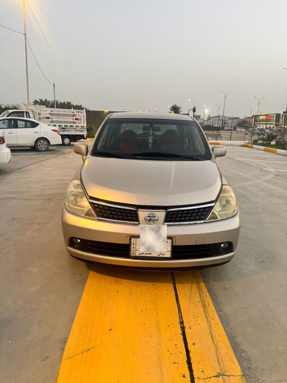 السلام عليكم نيسان فيرسا
للبيع او مراوس بأحدث 

رقم ديالى موديل 2009

المكينه 1800 وارد امريكي نظيفه خيرمن الله 

كير نظيف ،تبريد كلش زين 

مسويلها ادامه كامله ،تايرات تخم جديد 

ضررها من امريكا جامرلغات امامي وبالعراق اليسار الخلفي قليل مثل ما موجود بالصوره 

مكان السياره : ديالى جديدة الشط 

للأتصال :***********

السعر :70  وبي مجال
