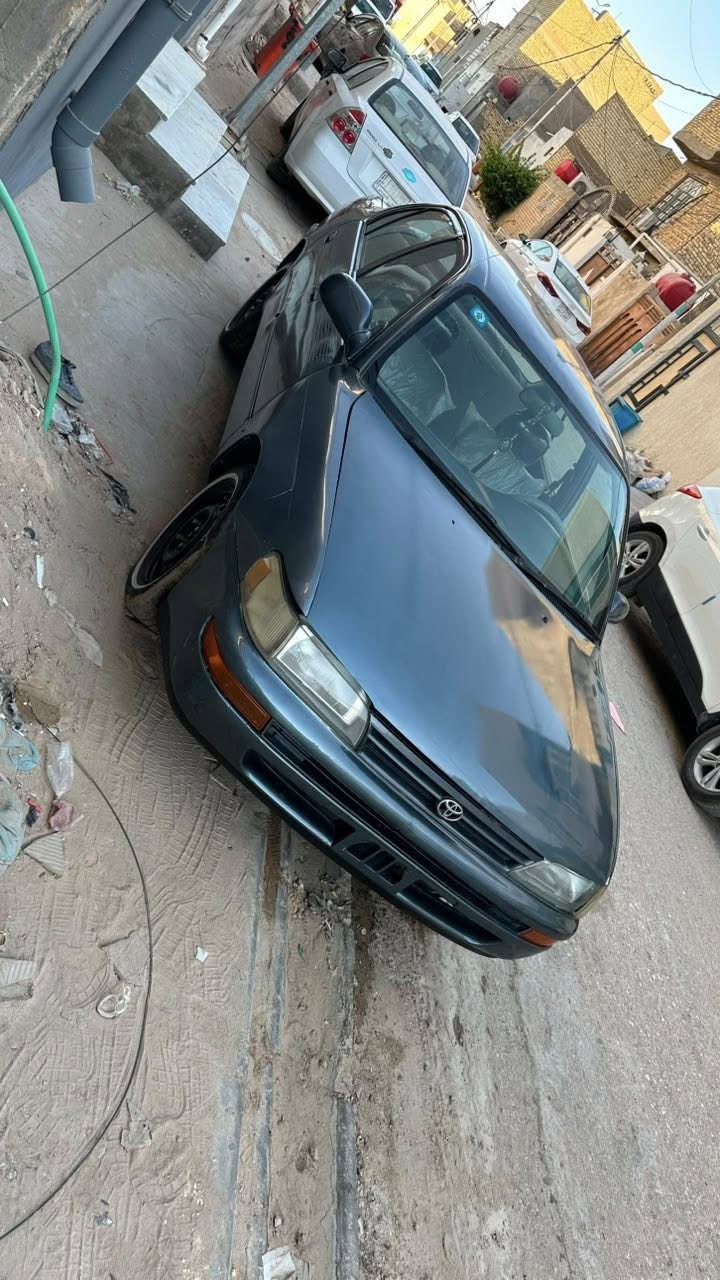 كورلا للبيع موديل ٩٥ رقم بغداد انكليزي دولي سنويه صارلها عشر ايام من صقطت راعيهاا موجود بالنجف يريد مداور .       كيرر ومحرك  مكفولات تبريد شغال منظومه جديده ثلج ❄️ كهربائيات كله شغال دوشمه جديده تخم تايرات جدد .
السعر 55وبيها مجال 
المكان النجف الاشرف 
رقم الهاتف /***********
