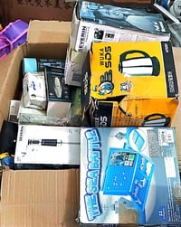 كارتون مشكل • مع التوصيل • الكترونيات