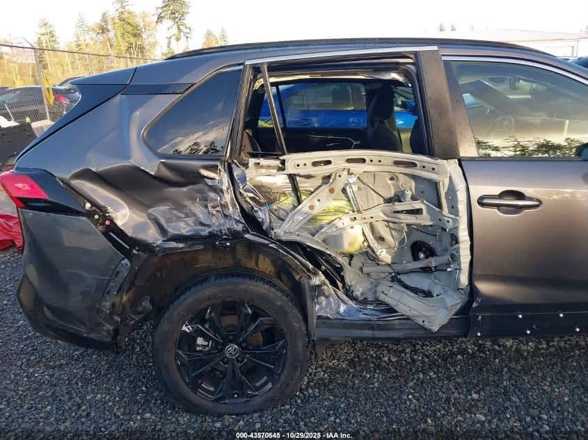راف فور  SE فحته 2024
رقم الشاصي
JTM16RFV7RD137386
هايبرد محرك 2500 وارد امريكي ماشيه 31 الف كيلو فقط

حادثها موضح قطعتين 
جاملغ خلفي وباب خلفي
السياره مصلحه وكامله 
الموقع / بغداد العامريه
السعر 235 بدون رقم
تترقم اربيل 250
***********
