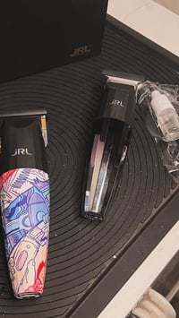 مكاين jRL  للبيع سعر مناسب هـ/07707573340