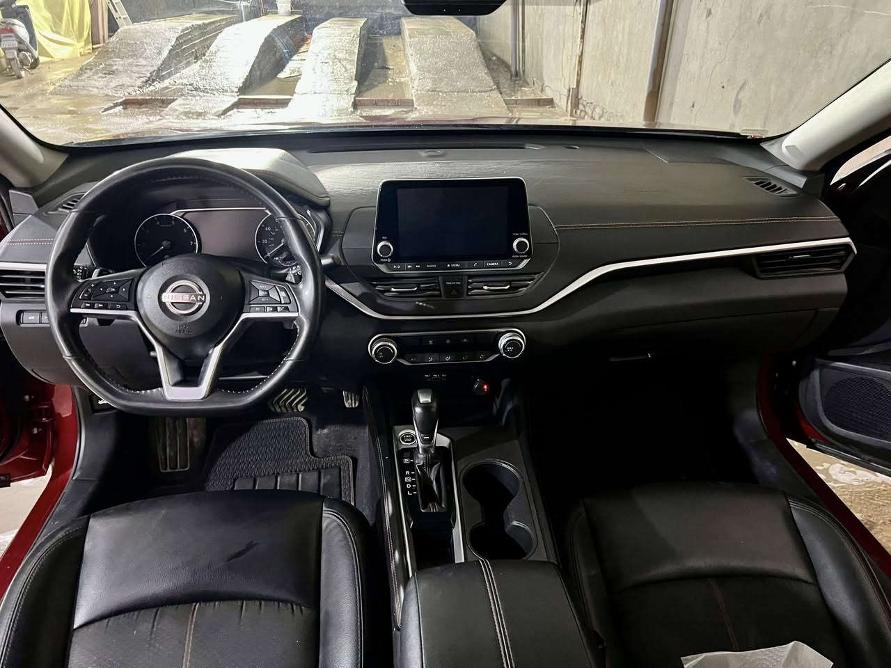 يا بلاش بيع سريع مال محتاج
 نيسان التيما RS موديل 2022 شكل ال2025 
مواصفات فول عدا الفتحه رقم اربيل بسمي ثاني يوم تحويل سياره حيل جديده ب2024 داخله العراق
  السعر 158$ وبي مجال شويه 
سياره كامله وجاهزه وكله بلادي ميحتاج اذكر مواصفات 
معروفه RS 
ضرر حييل خفيف بدون دواخل ولا شواصي فقط بنيد صبغ
للاستفسار الاتصال
 او مراسله واتس اب 
***********
