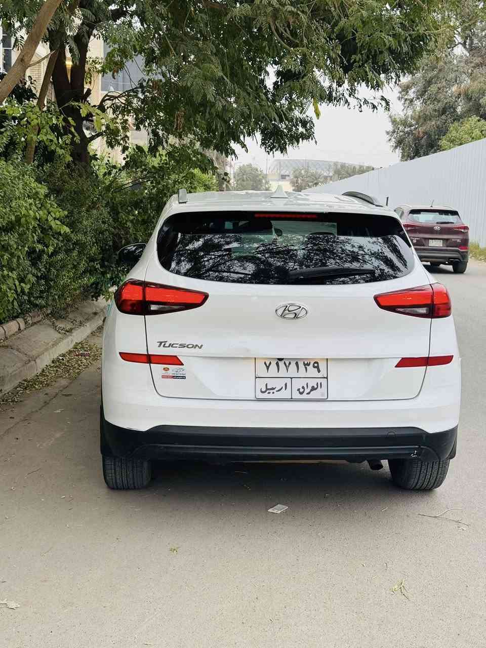 توسان 2020 ماشية 72 كيلو حساسات رادار امامي وجانبي بصمه تشغيل لايت زنون لدات تخم تاير مكينة كير صدر كلة جديد حادث بس بنيد نفسه مصلح بدون إرباك صور لحادث بل منشور تريد تحويل وكالة لبيع فقط لسعر 170 وبيهة مجال مكان لسيارة بغداد زيونة ***********
