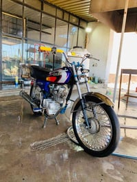 دراجه للبيع مكينه 24مامفتوحه دراجه شلعه ومعدل سعر350 وبيها مجال 077152...