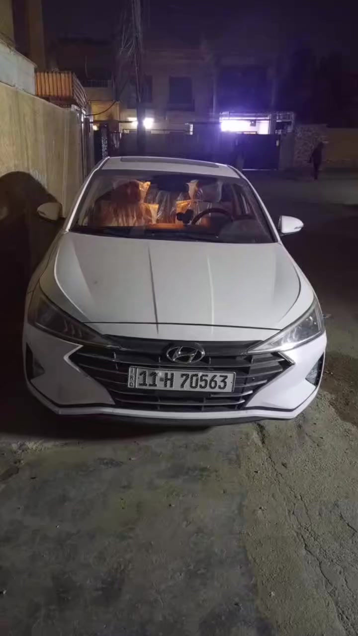 السلام عليكم النترا 20 فول 1/1  رقم بغداد ماشيه 122 تفاصيل موضحه بالفديو السعر 155$ بيه مجال للشراي غير متواجد فيس ***********
