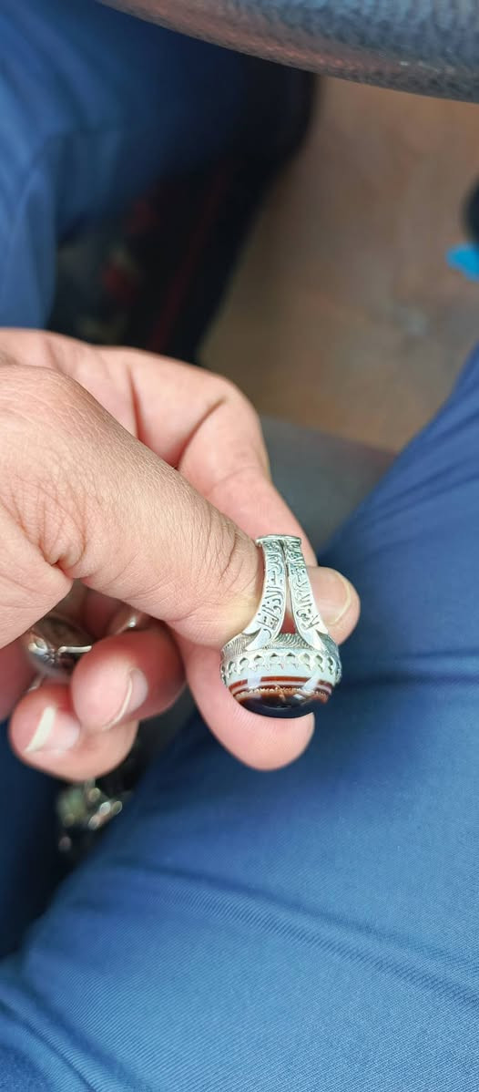 للبيع اتصل وتدلل ***********بغداد مكاني
