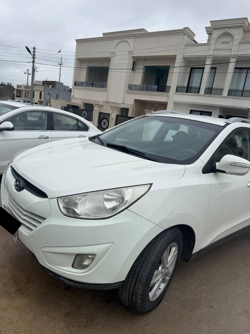 توسان 
موديل :2011
ضرر :مكفوله بدون صبغ 
مكينه وكير بشرط ما مفتوح 
رقم اربيل شرط التحويل +غرامه 
سعر:130$ وبيها مجال 
رقم :*********** واتساب +فايبر 
غير متواجد على الفيسبوك
