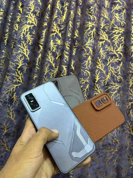 انفنكس جيتي 30برو جهاز غني عن تعريف بوبجي 120فريم جهاز وحش العاب ذاكرة 256 عشوائيه 12+12 للمراوس او بيع سعر 300 مكاني بغداد الشعله كامل ملحقات شخط مابي  شراي تصل *********** بغداد
