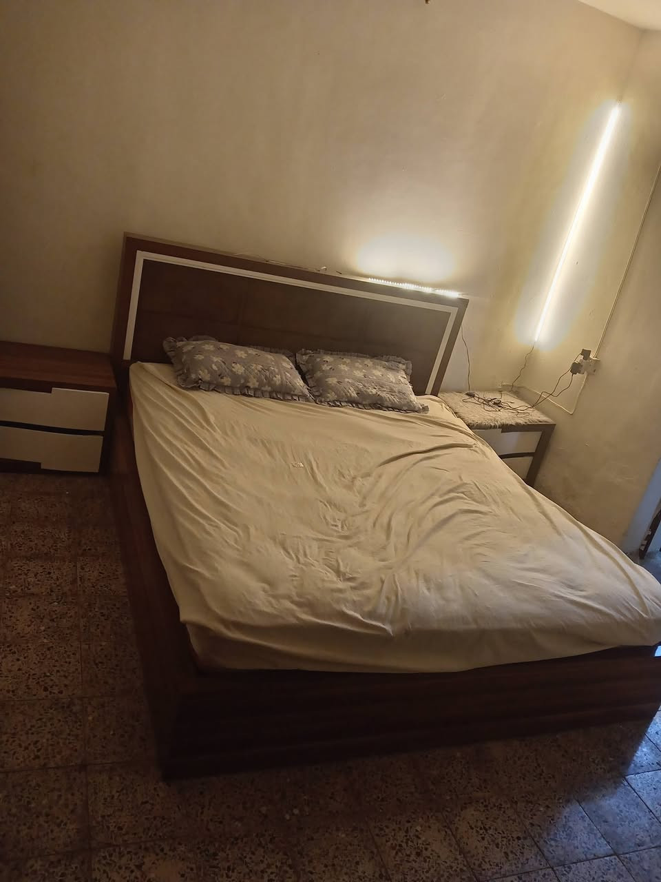 غرفه تركيه 7قطع نضيفه اخت الجديده  العنوان الدوره المهدي الثانيه  سعر ع خاص اتصال  ع هذا رقم ***********
