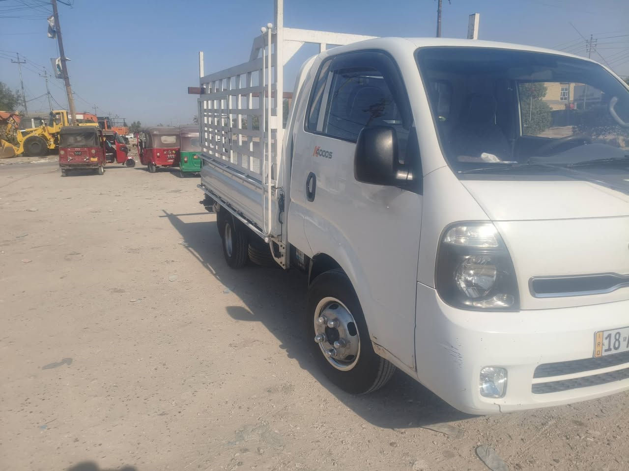 فحل  محور ١٤
كفاله عامه 
مكينه جديدة 
محجر درجه اولا
تبريد شغال 
تخم تاير 
باتري جديد
دينما ١٢٠  امبير 
سيارة جاهزة من كلشي
موديل ١٤
شاشه دشبول 
اتصل وتدلل *********** وات ساب
