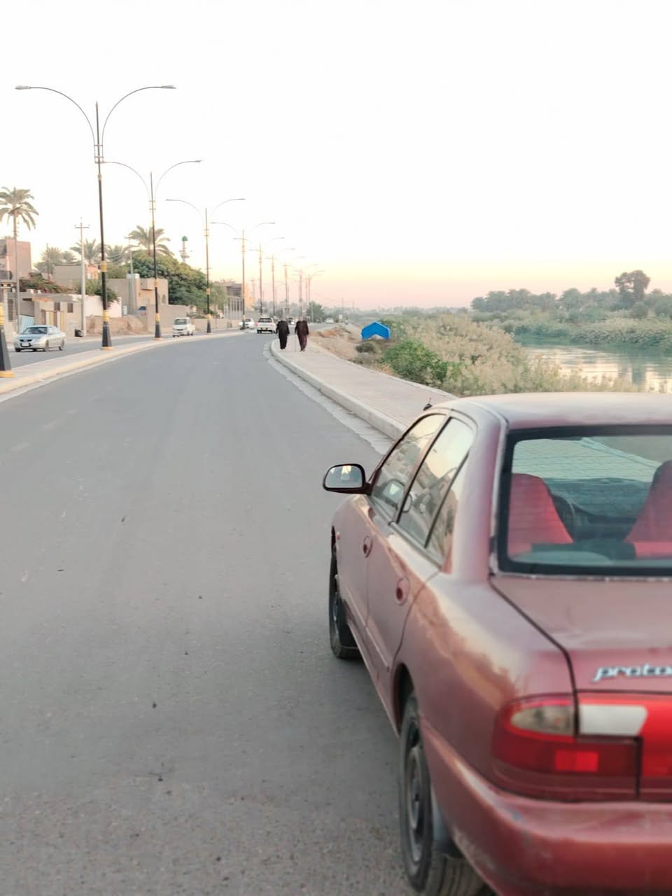 بروتون ٢٠٠٢ ماروني ادوات ابيعها لان صاحبها امتنع عن التحويل كلها بلادي
كلشي بيها بلادي الجامات ولا فطر ما بيهن صدر امامي خلفي جديد قبل شهرين وكالة فقط بيها درايم شفت كايم كابريتر وكهربائيات بلادي الكشنات ولا شخط عندي بيها وكالة بس صاحبها راد مبلغ خاوة وما وصلنة لاتفاق وقررت ابيعها ادوات 
الي عاجبة يشتري يتصل والسعر بسيط ‎***********
