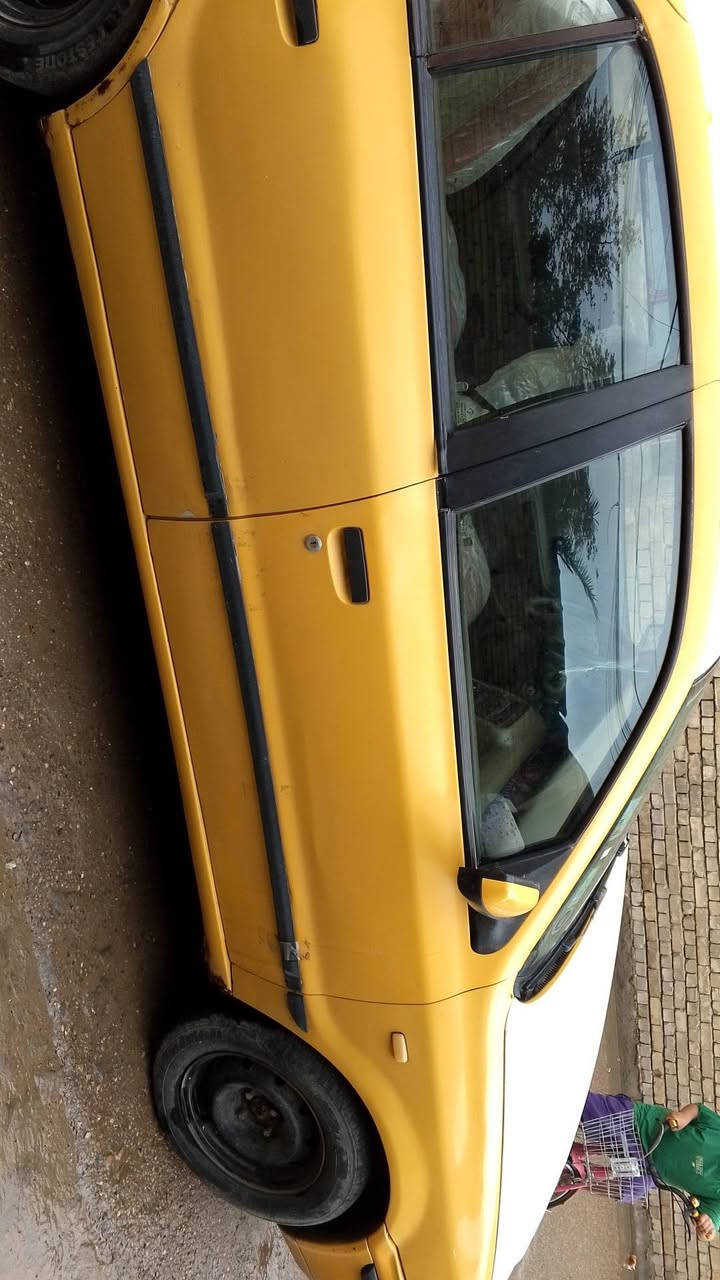 سلام عليكم سيارة سمنت البيع موديل ١١رقم بغداد سيارة بيه مكانات صبغ وبه كير مكينه صدر كله جديد محرك هسه مجفت جديد كهربائيات كله شغاله مكان بغداد بلديات رقم *********** سعر ٢٨ وبيه مجال طيبين
