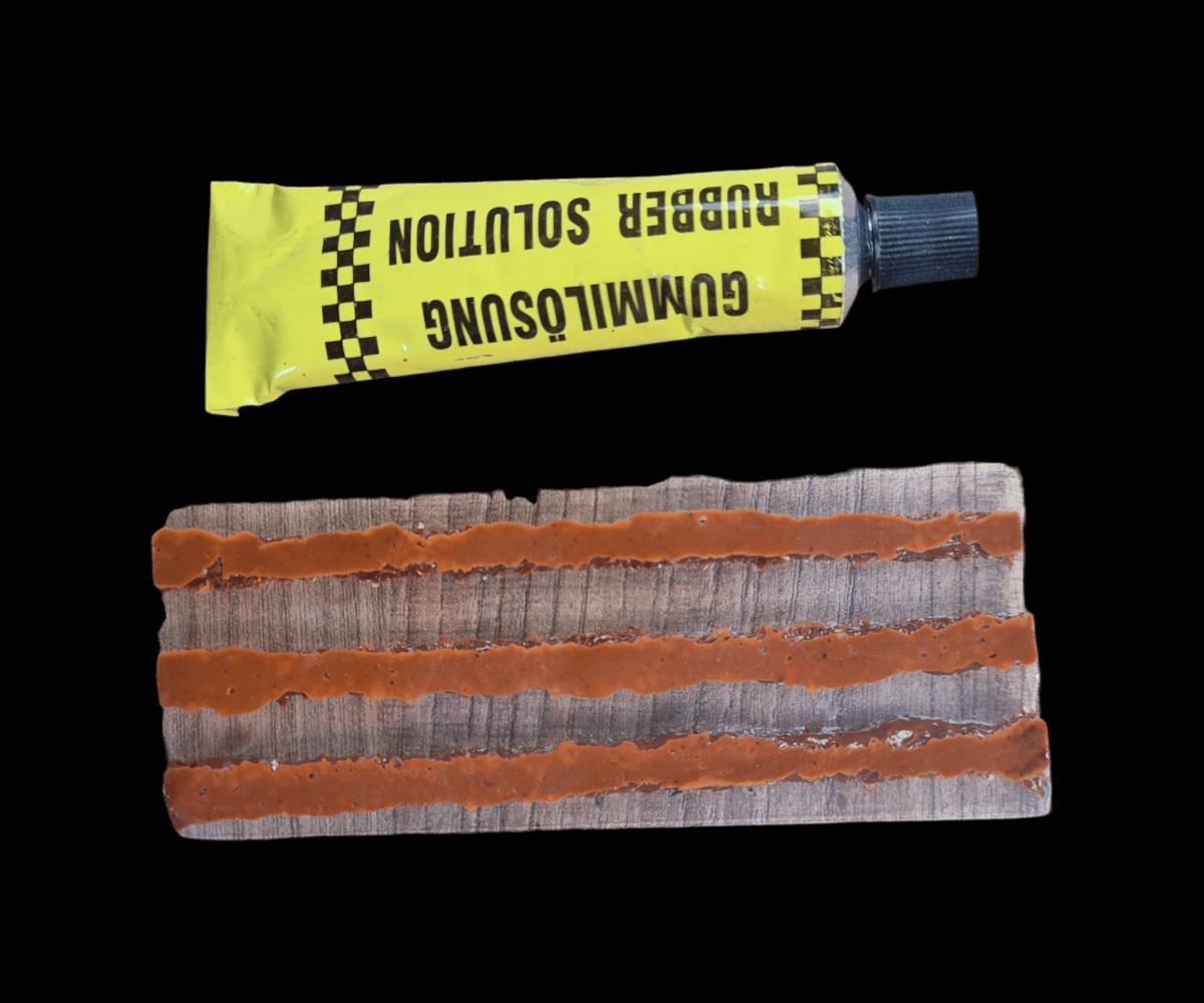 🚗💨 منفاخ هواء عالمي

حجم 🔝 قوة دفع ⚡ أداء وفعالية ✅

بعد ما تحتاج شي، كل الأدوات مجموعة بهالحقيبة 👇

🔧 درنفيس + أدوات كاملة لإصلاح البنجرمجموعة (إبرة إدخال، أداة توسعة، لواصق مطاطية، أنبوب لاصق مطاطي، قاطع، كماشة).

🌀 خرطوم حلزوني مرن

💡 مصباح LED للطوارئ

🛠️ منفاخ ثنائي سلندر بسرعة يختلف عن كل الموجود بالسوق

🔥 حل رهيب، وية هالعدة تكون مطمئن وين ما تروح

✋ لا تفوت الفرصة… اسبق الكل واحجز طلبك اليوم وخلي عندك المنفاخ الأفضل ✔️