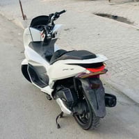دراجه pcx جيل الثالث ماليزي بيه ملاحظات بل كفرات والمكينه مكفوله كفاله...