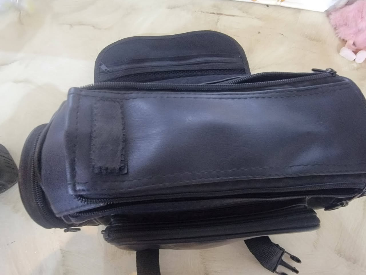 كامره كانون d600
كامره نضيفه كما موضح بلصور 
الكامره شرط الفحص مابيه اي مشكله او خلل كفاله 
بيه زوم 70-300
(الملحقات) 
1-عدسه 70-3000
2-بطارية
3-واير لنقل الصور من الكامره للهاتف
5-رام 16كيكا 
6-جنطه
7-شاحنه بطاريات 
8-حزام لحمل الكامره

*********** السعر 350 وبيه مجال 
البصره توصيل موجود جميع المحافظات
